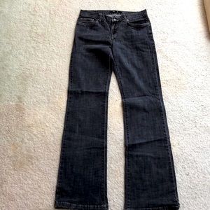 Daisy Fuentes smoke wash jeans size 2 , boot cut dark grey